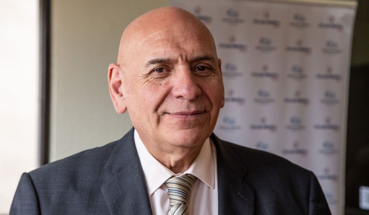 José Lodovico Palma, presidente del Círculo Médico de Mendoza y secretario de la Confederación Médica de la República Argentina. José Lodovico Palma, presidente del Círculo Médico de Mendoza y secretario de la Confederación Médica de la República Argentina.