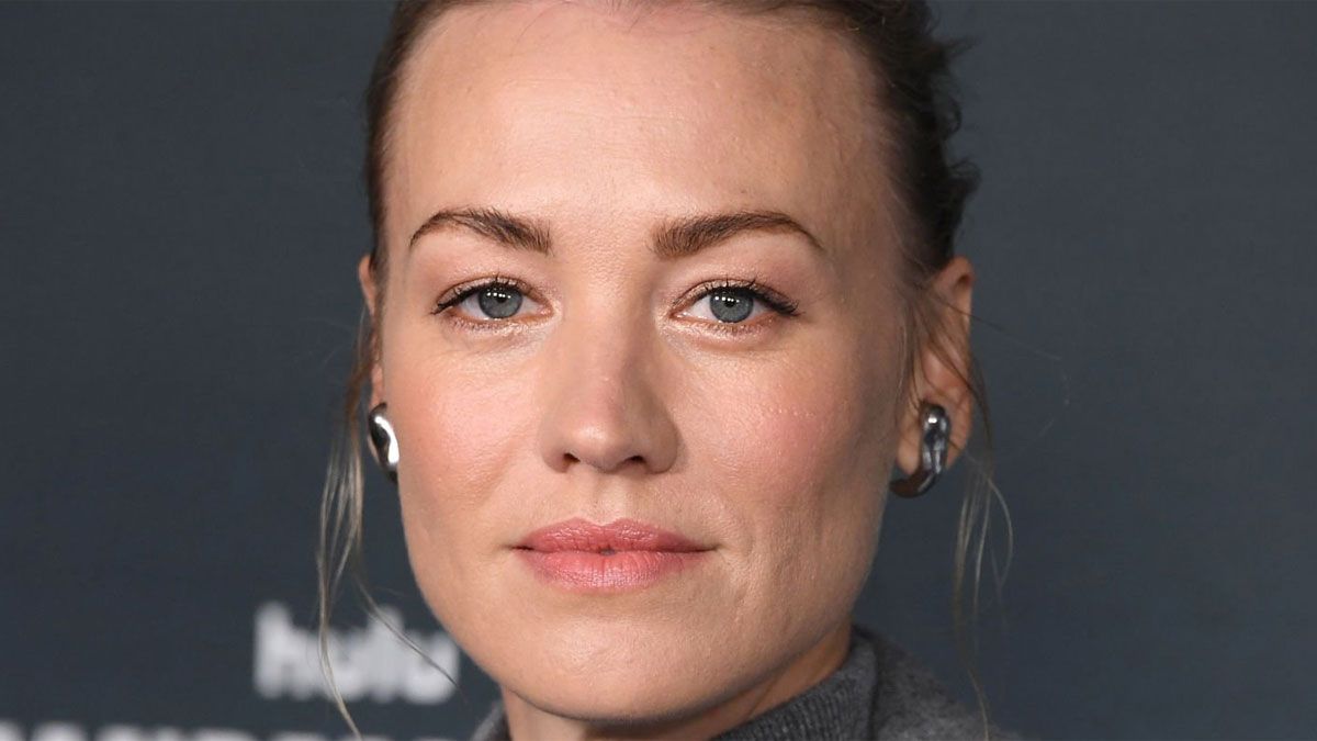 La actriz Yvonne Strahovski interpreta a Sofie Werner en la serie Desplazados
