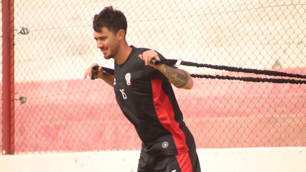 El volante Ignacio González es uno de los refuerzos de Huracán Las Heras. El jugador volvió al Globo. El volante Ignacio González es uno de los refuerzos de Huracán Las Heras. El jugador volvió al Globo.