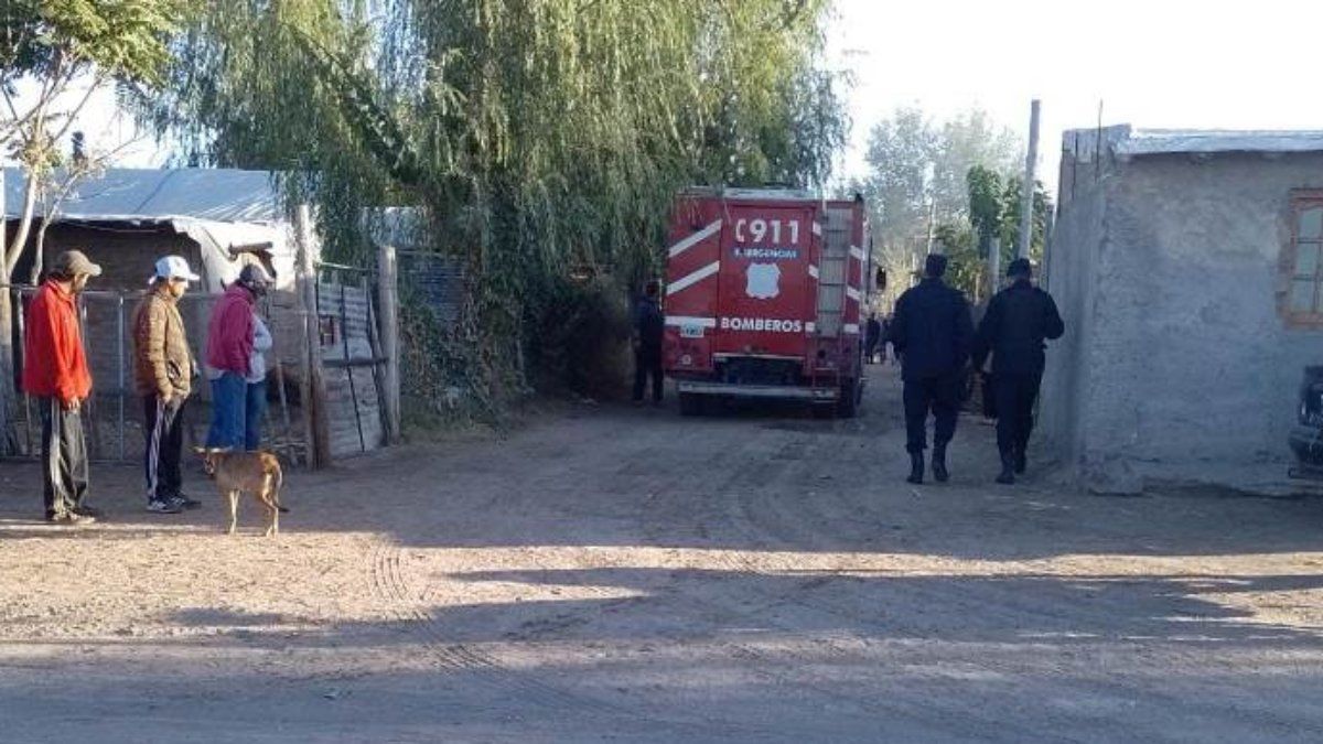 El incendio en Tunuyán dejó tres fallecidos. Foto gentileza El Cuco Digital.
