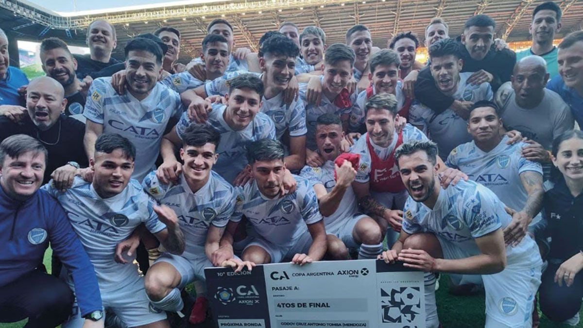 Godoy Cruz viene de dejar en el camino a Belgrano en la Copa Argentina.