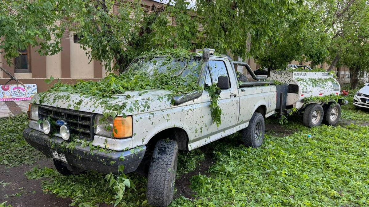 Postales del paso de la tormenta por San Rafael. Postales del paso de la tormenta por San Rafael.
