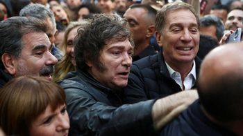 Javier Milei anunció a Diego Santilli como nuevo ministro del Interior Javier Milei anunció a Diego Santilli como nuevo ministro del Interior