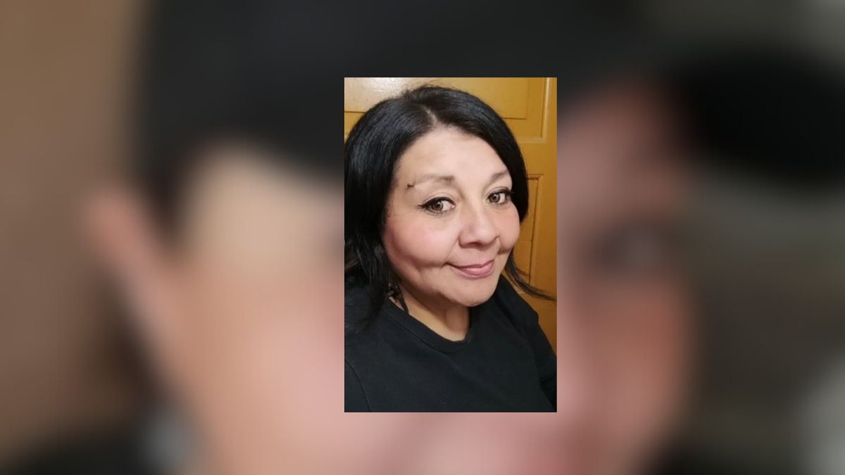 Alejandra Cuevas, de 48 años, es buscada desde la noche del 31 de enero pasado cuando salió de trabajar hacia su casa, pero nunca llegó. Alejandra Cuevas, de 48 años, es buscada desde la noche del 31 de enero pasado cuando salió de trabajar hacia su casa, pero nunca llegó.
