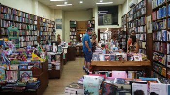 Las librerías respaldan el regreso a las aulas