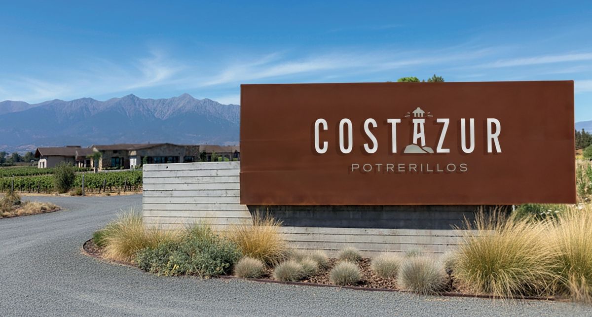 Imagen del render de presentación de la marca Costazur. Imagen del render de presentación de la marca Costazur.