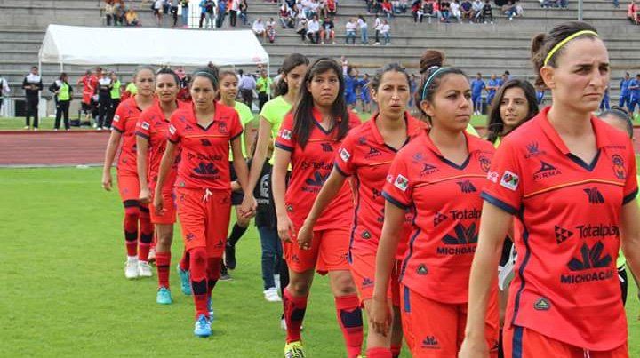 El problema del fútbol femenino no es presupuestario sino cultural