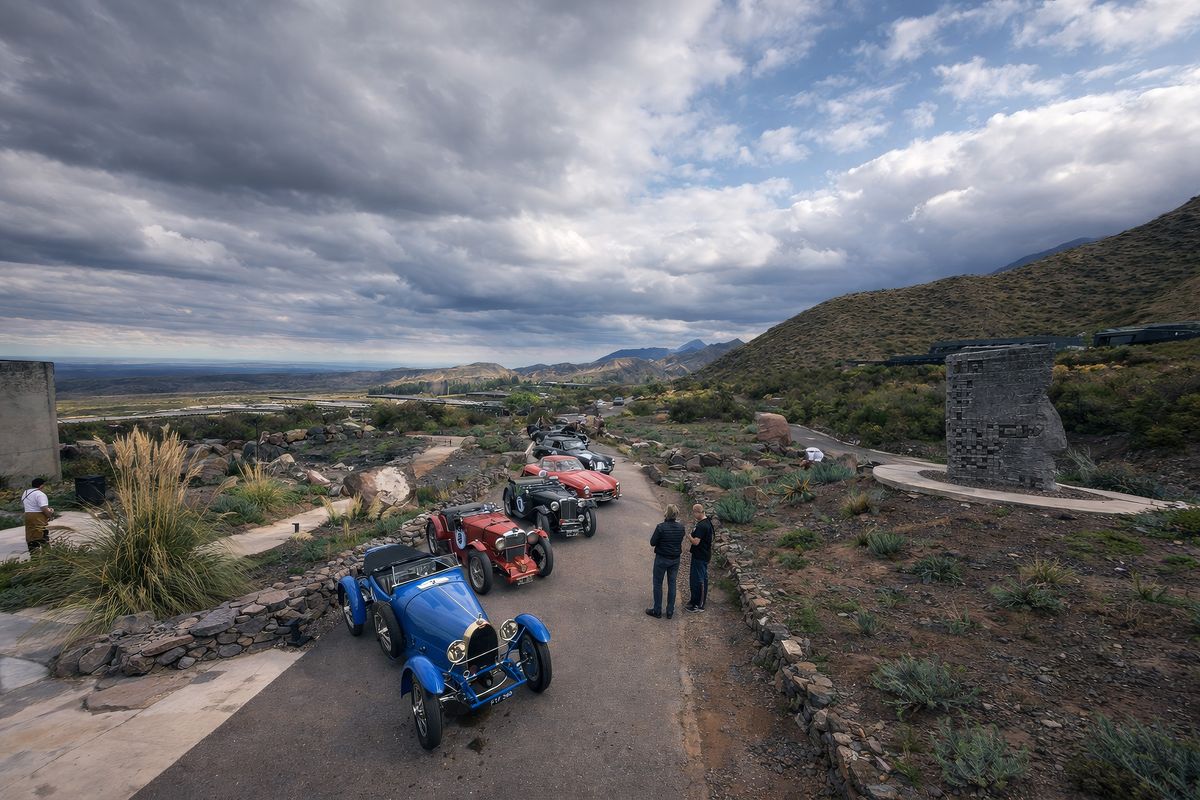 El Rally de las Bodegas pasó por Dalvian en su 23ª edición y reafirmó su presencia por sexto año consecutivo