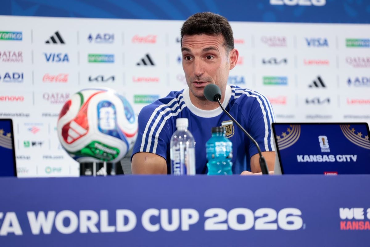 Solo 3 DT dirigieron dos mundiales seguidos a la Selección.