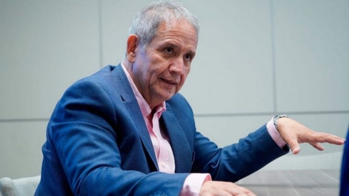 Sergio Palazzo es diputado nacional por Buenos Aires de Unión por la Patria. Sergio Palazzo es diputado nacional por Buenos Aires de Unión por la Patria.