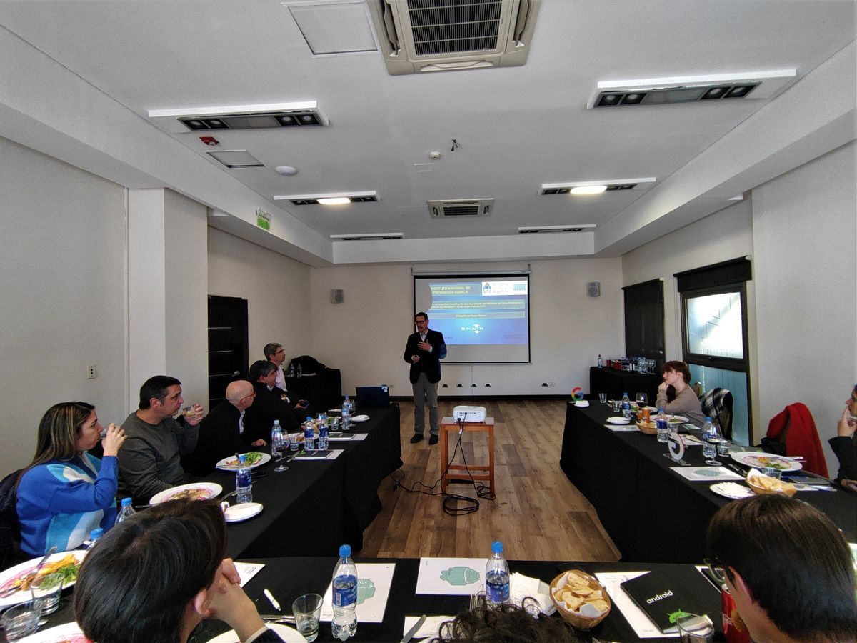 Un momento de la presentación de la app de Google en Mendoza. Un momento de la presentación de la app de Google en Mendoza.