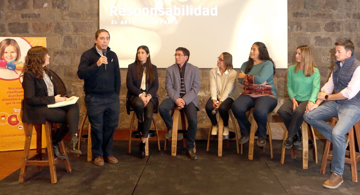 Parte de los protagonistas del Banco de Alimentos.