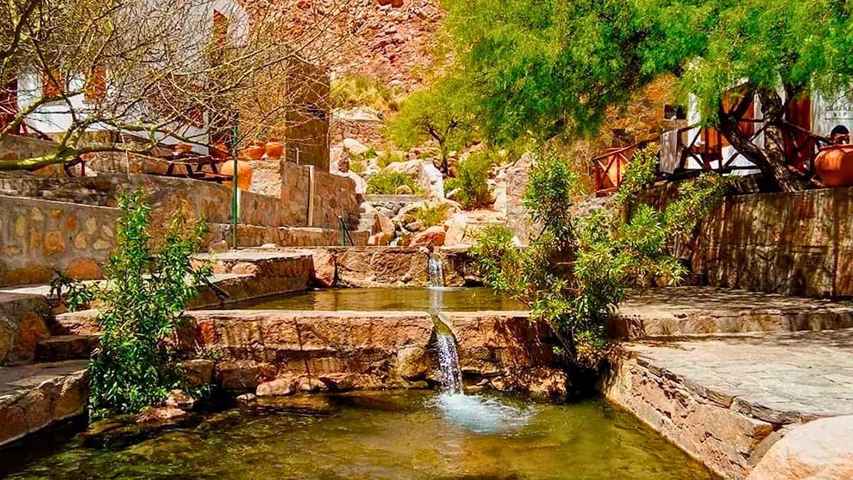 El pueblo que tiene las termas más altas del mundo