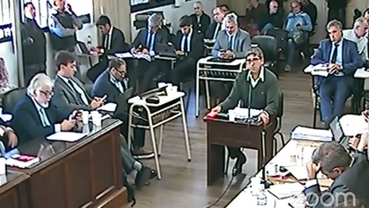 Carlos Bar&oacute;n Knoll es un agente aduanero que ya fue condenado por contrabando. Este mi&eacute;rcoles declar&oacute; en el juicio contra Walter Bento.