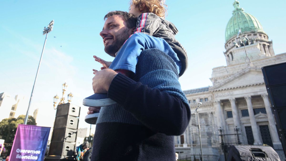 Tanto en Buenos Aires, como en varias provincias se reclamó por la ley Cuidar en Igualdad.