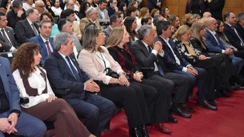 Alfredo Cornejo y Adriana García, primer cara a cara tras el triunfo de Encuentro Plural en la UNCuyo Alfredo Cornejo y Adriana García, primer cara a cara tras el triunfo de Encuentro Plural en la UNCuyo