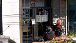 Los padres de la niña que murió golpeada fueron llevados a la UFI de Delitos Sexuales de Morón, donde se negaron a declarar