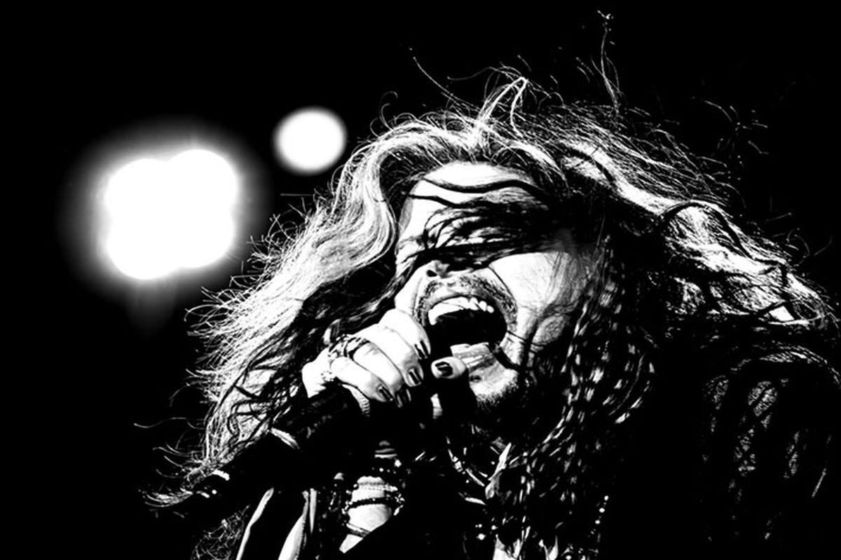 Jimena Savelli ha realizado fotografías en conciertos de Aerosmith. Aquí, un instante en vivo de su líder Steven Tyler. Jimena Savelli ha realizado fotografías en conciertos de Aerosmith. Aquí, un instante en vivo de su líder Steven Tyler.