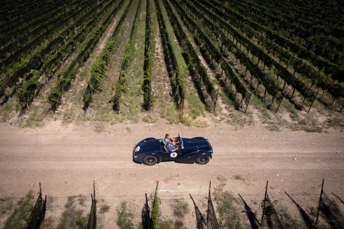 Desde el aire. Héctor Flíter y Luis Reguero. Desde el aire. Héctor Flíter y Luis Reguero.