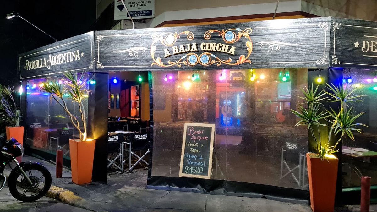 El bodegón de Buenos Aires que tiene milanesas XXL. El bodegón de Buenos Aires que tiene milanesas XXL.