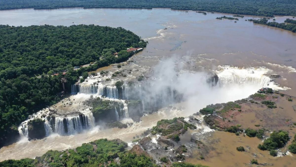 El circuito Garganta del Diablo de las Cataratas del Iguazú será reabierto luego de estar nueve meses en reparación El circuito Garganta del Diablo de las Cataratas del Iguazú será reabierto luego de estar nueve meses en reparación
