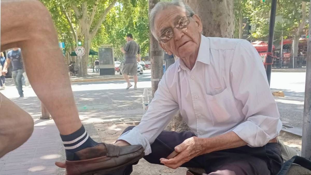 "Me gusta que mis clientes se vayan contentos", dice Ramón. "Me gusta que mis clientes se vayan contentos", dice Ramón.