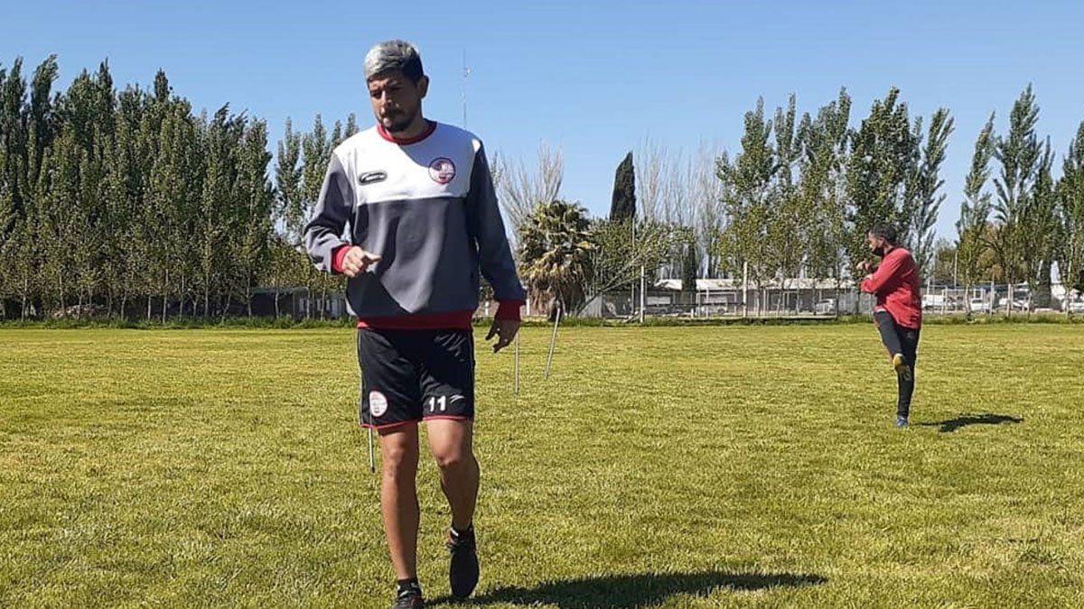&nbsp;Juncos fue titular en la&nbsp; práctica. Foto: gentlileza Prensa Huracán Las Heras.
