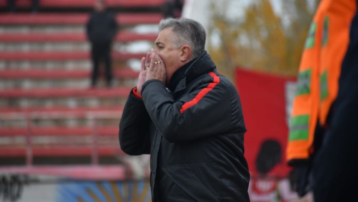 Daniel Arias, el entrenador de Atlético San Martín. Daniel Arias, el entrenador de Atlético San Martín.