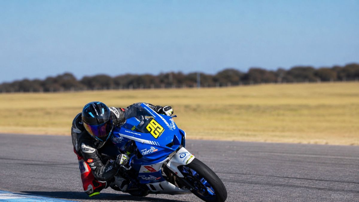 Motociclismo: Mariano Villalobos tuvo una gran actuación en la 2ª fecha del Campeonato Argentino de Velocidad y ganó su carrera en la divisional GP3, siendo escolta en el campeonato.