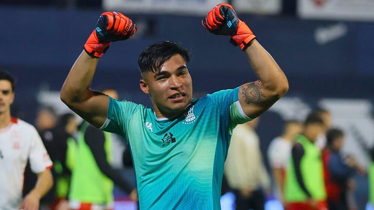 Meza fue el hèroe de Huracán.