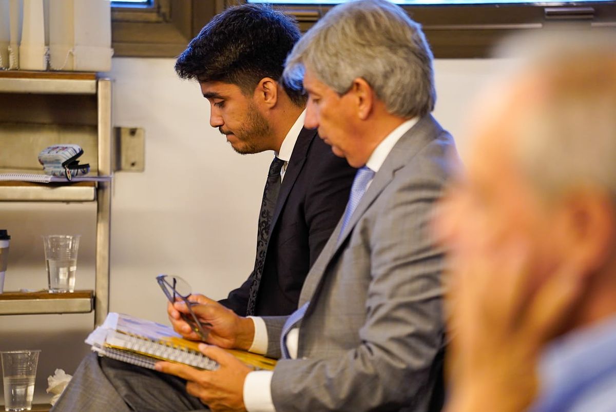 Luciano y Walter Bento en la jornada de este lunes. Luciano y Walter Bento en la jornada de este lunes.