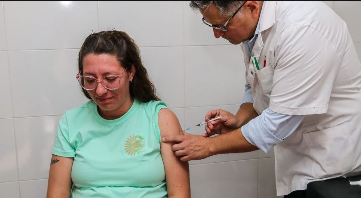 Mendoza cambió el calendario de vacunación contra el Covid: quiénes recibirán la dosis gratis
