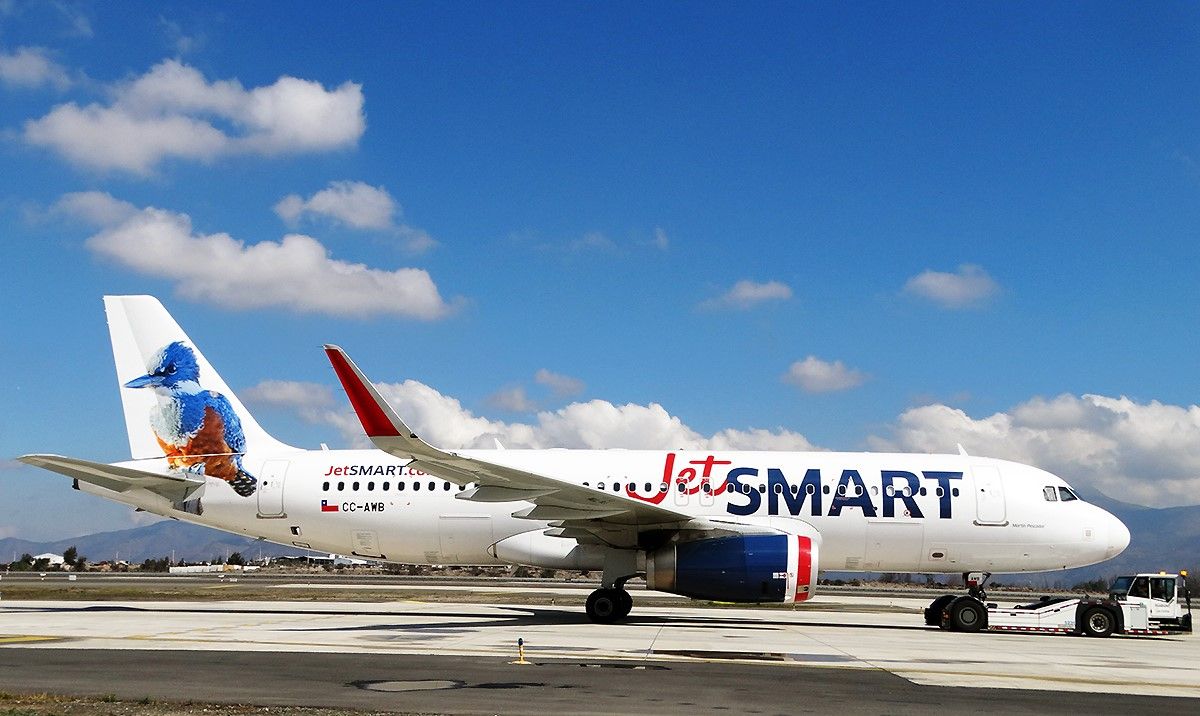 En el verano, JetSmart tendrá a Buenos Aires 34 vuelos semanales, a Salta 5 y a Bariloche 6. En el verano, JetSmart tendrá a Buenos Aires 34 vuelos semanales, a Salta 5 y a Bariloche 6.