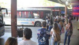 Colectivos a Santa Fe: Defensores del Pueblo piden una reunión con Dietrich