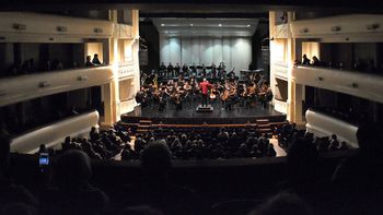 La Orquesta Filarmónica de Mendoza presenta Espíritu de la tierra bohemia, su noveno concierto de abono La Orquesta Filarmónica de Mendoza presenta Espíritu de la tierra bohemia, su noveno concierto de abono