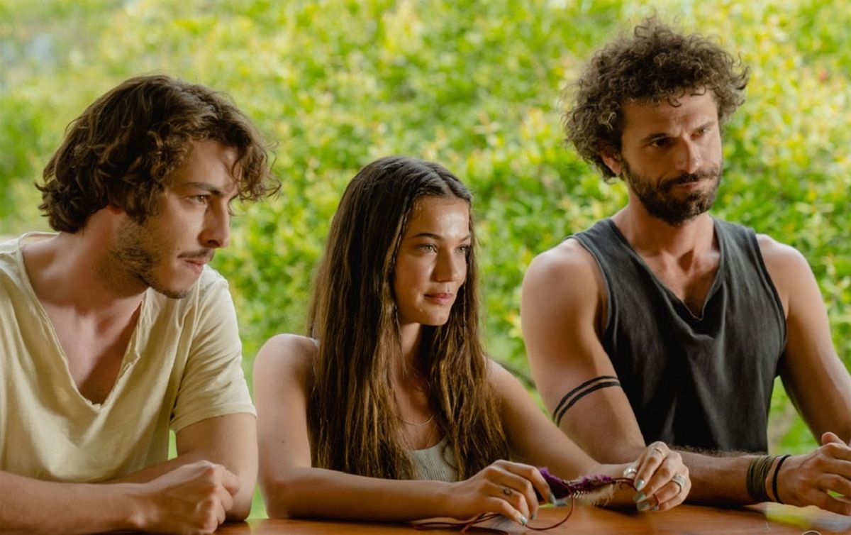 Una hermosa historia de drama y romance desarrolla la película de Netflix.