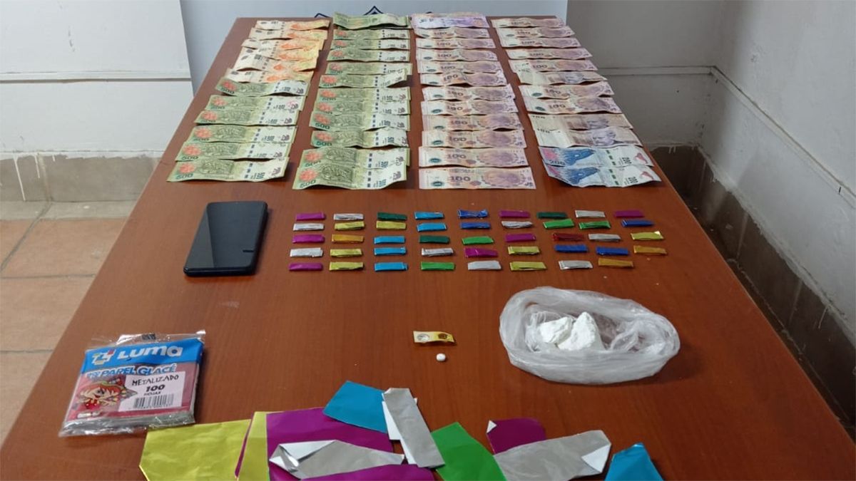 Venta de drogas: en el operativo se secuestro dinero en efectivo.