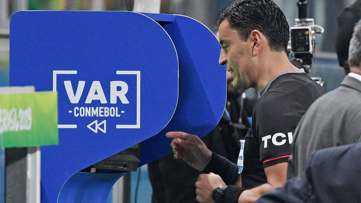 Por el momento no se usará el VAR en la Liga Profesional