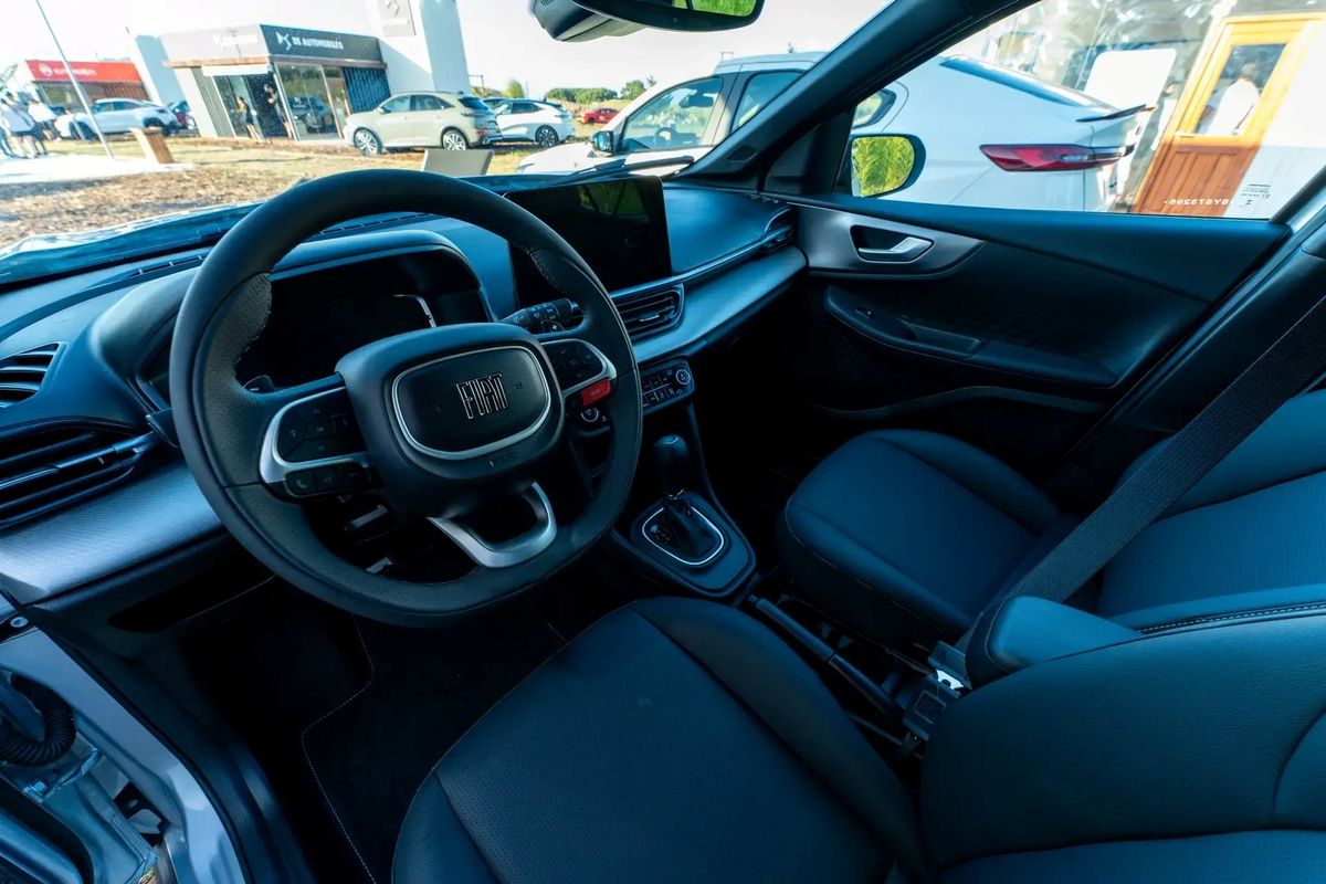 Entre los destacados del mes se encuentran las Academias de manejo off road y on road. Entre los destacados del mes se encuentran las Academias de manejo off road y on road.