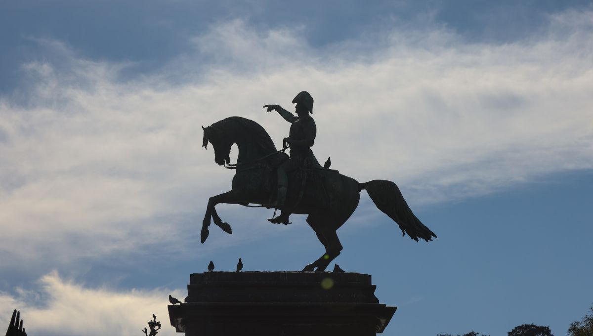 De Argentina para el mundo: los monumentos de San Martín que existen en países que ni te imaginas