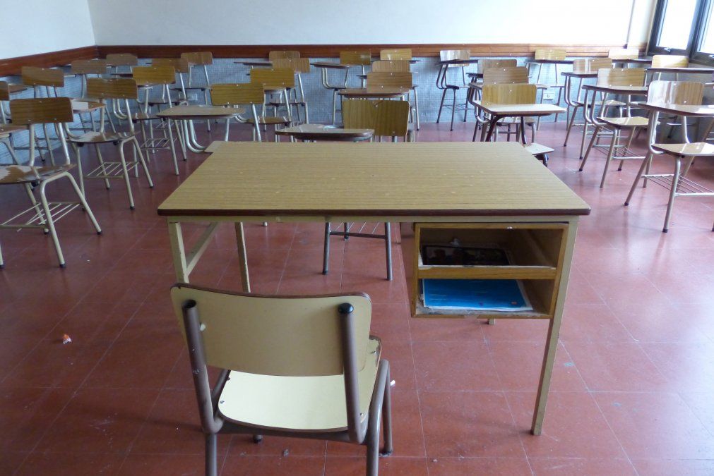 Los docentes universitarios de Rosario decidieron un paro durante toda la semana próxima