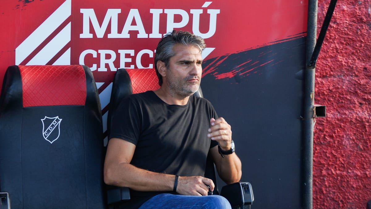 El DT Juan Manuel Sara llevó al Deportivo Maipú a una nueva victoria y el pueblo Cruzado se ilusiona.