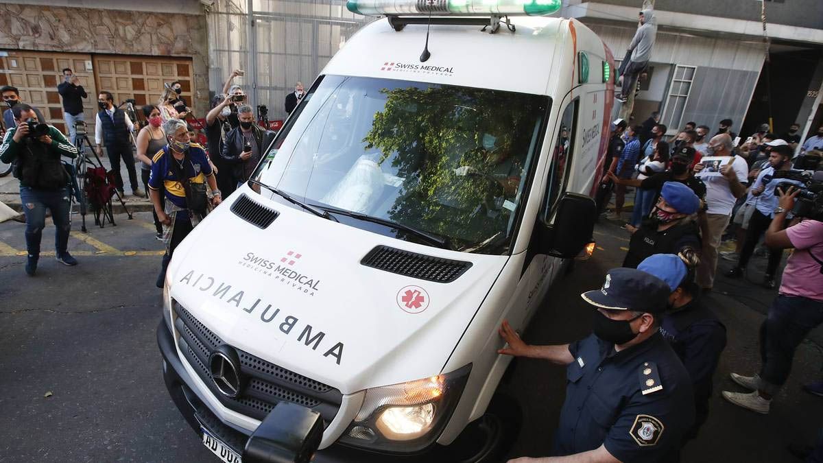 Murió Diego Maradona: la primera ambulancia demoró 11 minutos en llegar