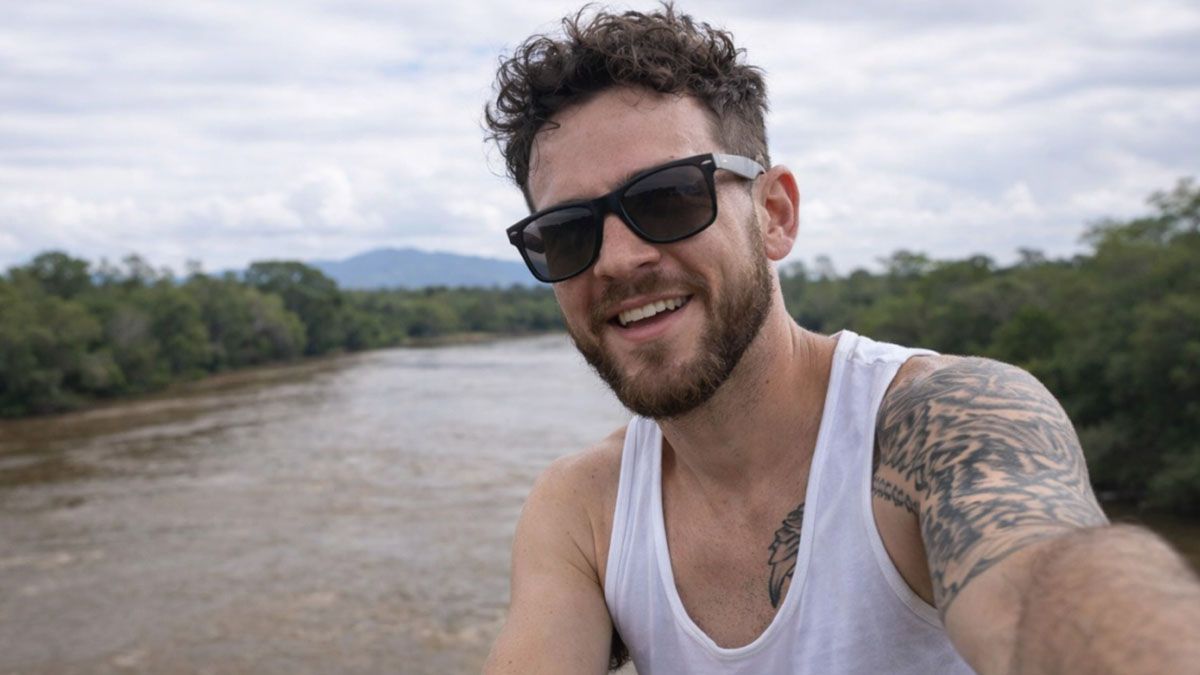 Ángel Montoya, el reconocido influencer colombiano de 30 años que se destacaba por sus peligrosos retos virales.