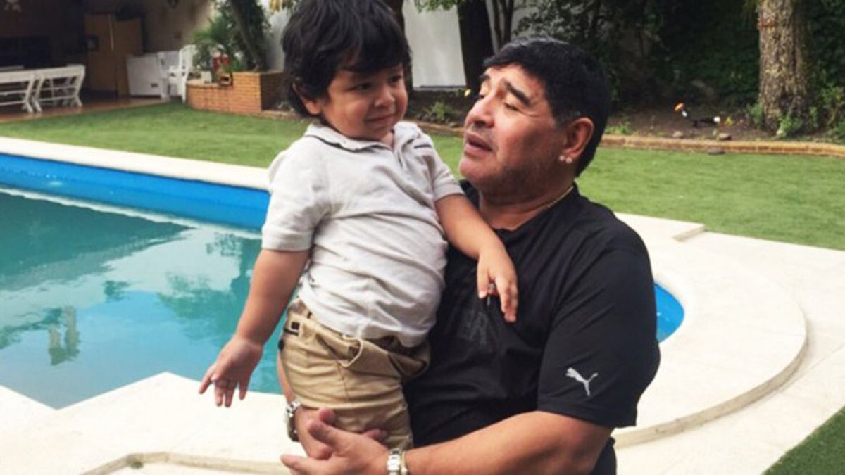Diego Maradona está festejando sus 60 años.