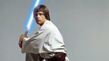 El sable láser de Luke Skywalker será subastado