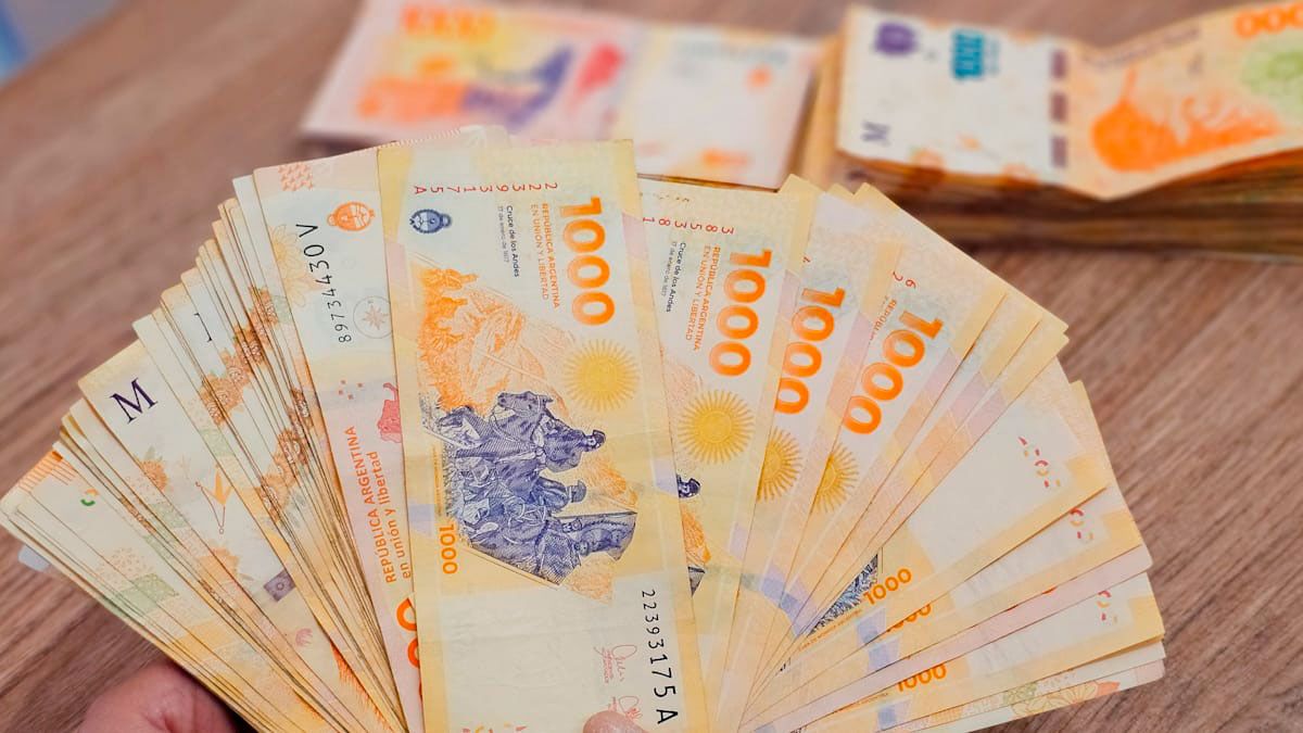 Confirman nuevo AUMENTO del 7% para estos TRABAJADORES y celebran la suba por encima de la inflación