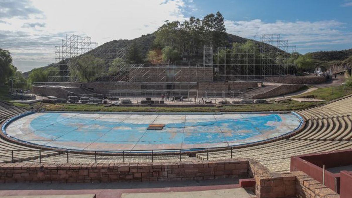 Se vienen las obras de reparaciones en el Frank Romero Day con miras en la Fiesta de la Vendimia 2023.