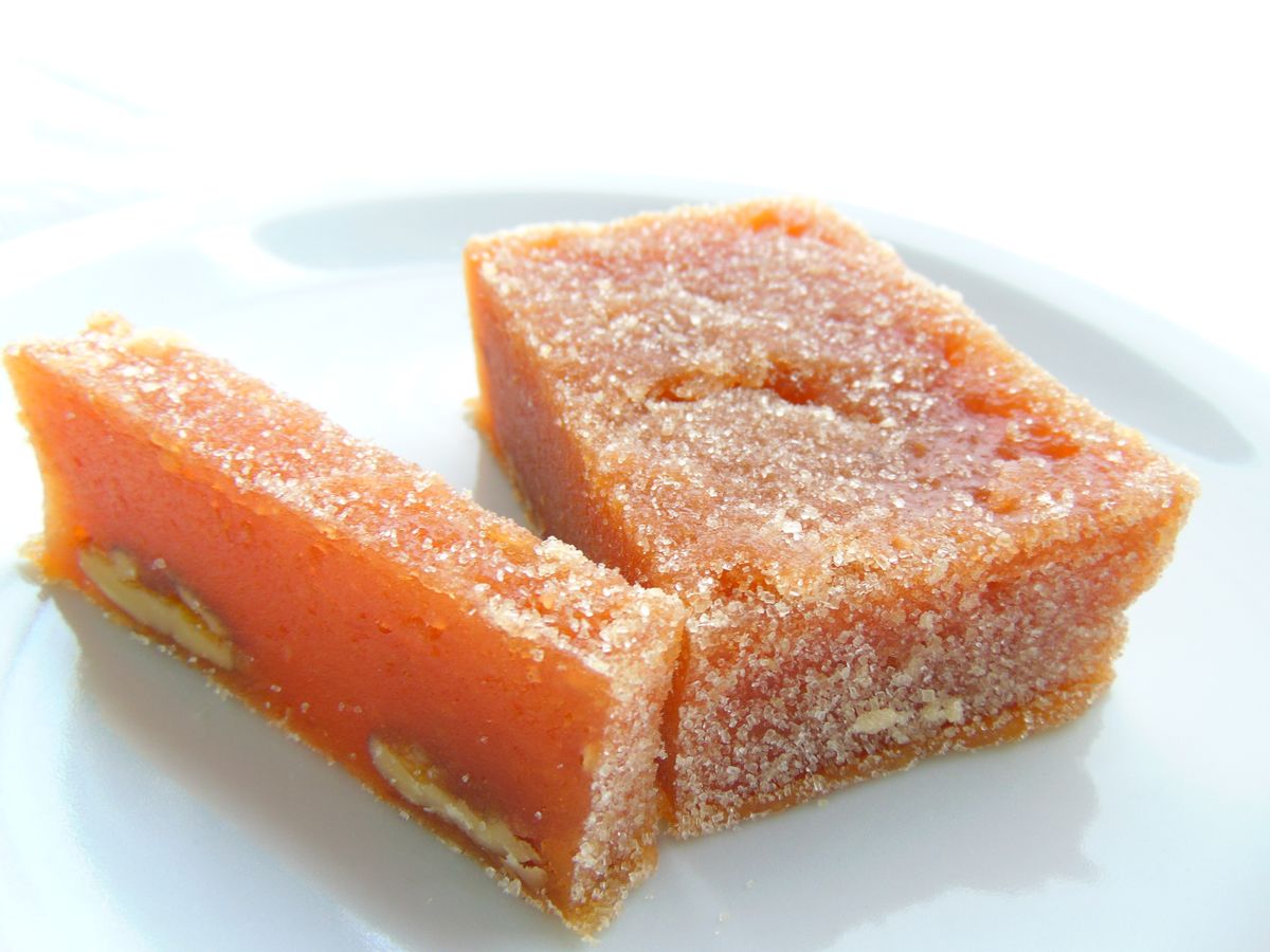 Beneficio de comer dulce de membrillo. Beneficio de comer dulce de membrillo.