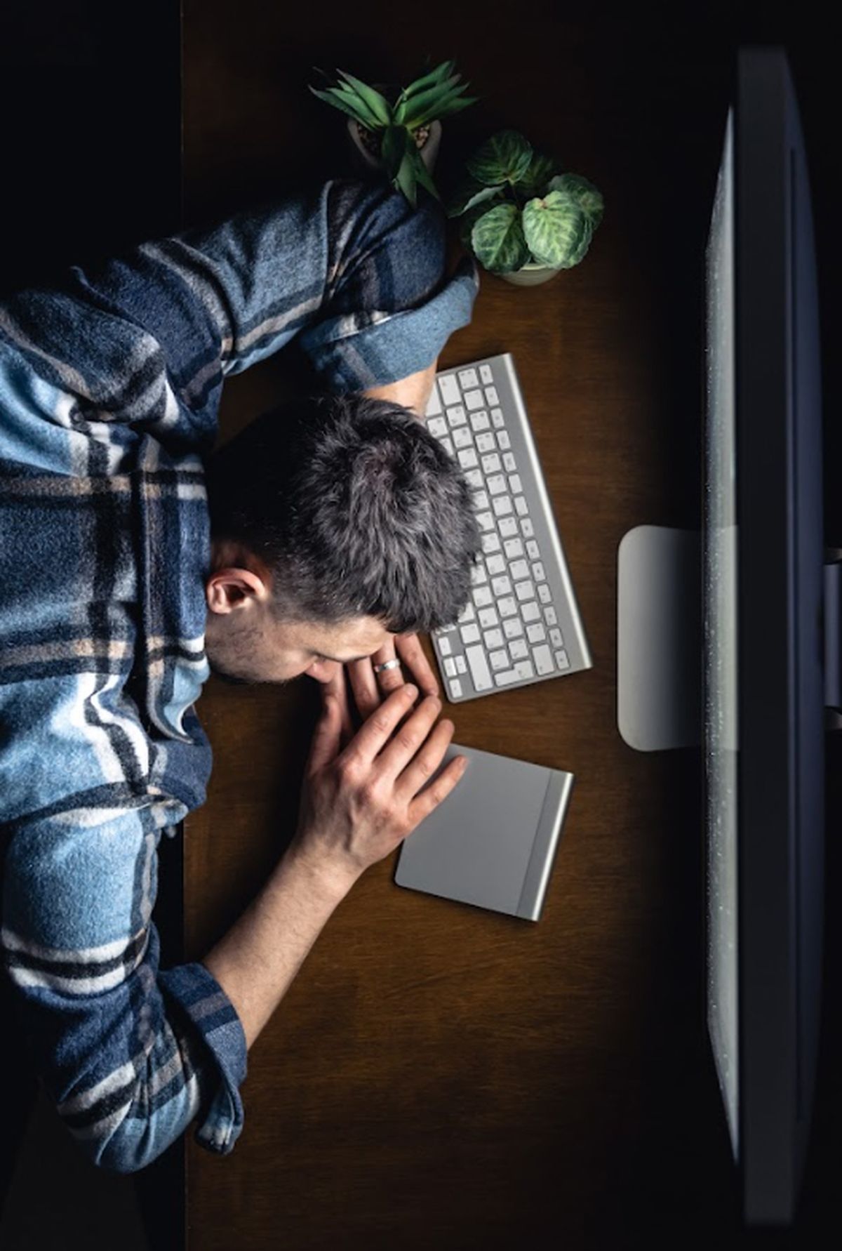 Según un estudio, el 91% de los trabajadores argentinos experimentó en 2024 síntomas de agotamiento emocional o estrés laboral crónico. Según un estudio, el 91% de los trabajadores argentinos experimentó en 2024 síntomas de agotamiento emocional o estrés laboral crónico.